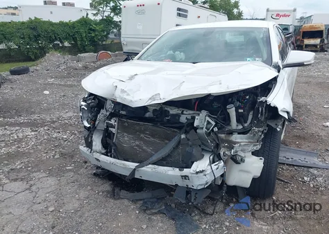 2014 Chevrolet Impala 2Lt z USA, uszkodzony, nr VIN 1G1125S35EU112644